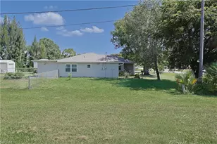 2115 Bahama Ave, Fort Myers, FL 33905 - Photo 23