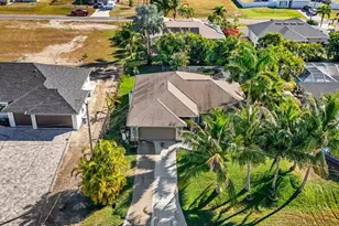 1209 NW 25th Pl, Cape Coral, FL 33993 - Photo 5