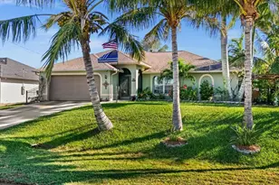 1209 NW 25th Pl, Cape Coral, FL 33993 - Photo 3