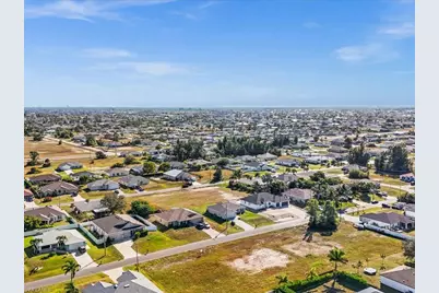 1209 NW 25th Pl, Cape Coral, FL 33993 - Photo 43