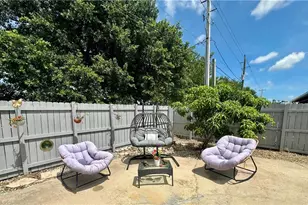1495 Cranville Square, Fort Myers, FL 33919 - Photo 11
