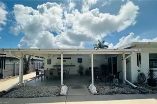 1495 Cranville Square, Fort Myers, FL 33919 - Photo 9