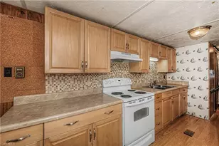 284 Blue Spring Terrace, North Fort Myers, FL 33903 - Photo 17