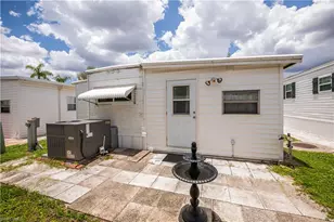 284 Blue Spring Terrace, North Fort Myers, FL 33903 - Photo 27