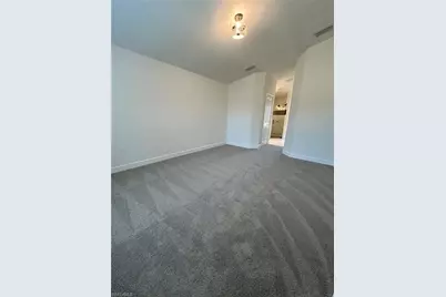 809 Knox Ave S, Lehigh Acres, FL 33974 - Photo 17