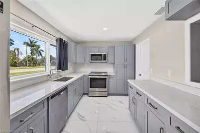 404 El Dorado Pkwy E, Cape Coral, FL 33904 - Photo 3