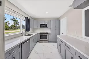 404 El Dorado Pkwy E, Cape Coral, FL 33904 - Photo 3