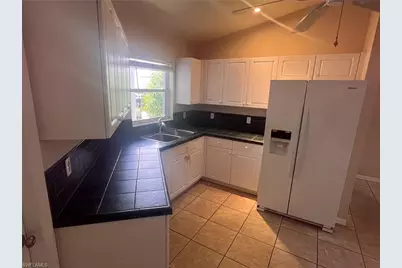 4618 SW 7th Pl, Cape Coral, FL 33914 - Photo 3