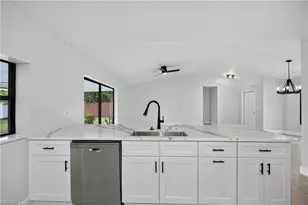 3709 SW 6th Pl, Cape Coral, FL 33914 - Photo 11