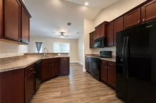 2600 NW 1st Pl, Cape Coral, FL 33993 - Photo 7