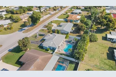 616 El Dorado Pkwy E, Cape Coral, FL 33904 - Photo 29