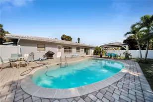 616 El Dorado Pkwy E, Cape Coral, FL 33904 - Photo 25