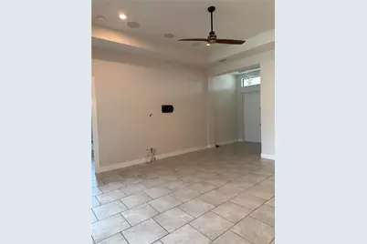1504 SW Santa Barbara Pl, Cape Coral, FL 33991 - Photo 5