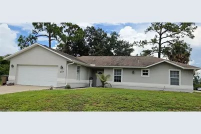 207 E 8th St, Lehigh Acres, FL 33972 - Photo 1