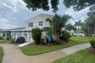 1422 SW 50th St, Cape Coral, FL 33914 - Photo 5