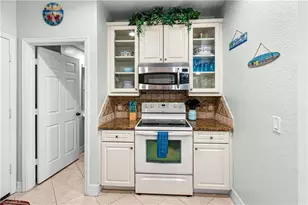 16010 Via Solera Cir, Fort Myers, FL 33908 - Photo 9
