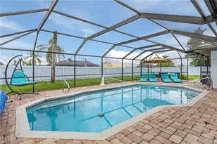 1721 SE 6th Ln, Cape Coral, FL 33990 - Photo 25