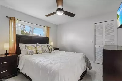 1721 SE 6th Ln, Cape Coral, FL 33990 - Photo 11