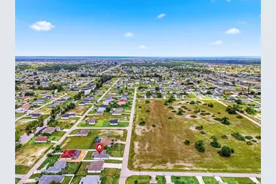 1904 NW 21st Ter, Cape Coral, FL 33993 - Photo 37