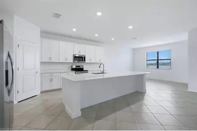 10863 Timber Creek Dr, Fort Myers, FL 33913 - Photo 9