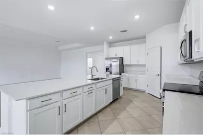 10863 Timber Creek Dr, Fort Myers, FL 33913 - Photo 11