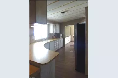 2820 Breezewood Dr, North Fort Myers, FL 33917 - Photo 9