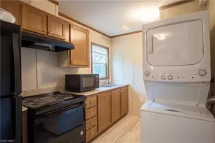 7905 Bogart Dr, North Fort Myers, FL 33917 - Photo 5