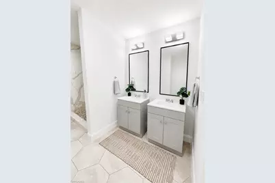 10002 Takomah Trl, Tampa, FL 33617 - Photo 17
