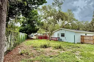 10002 Takomah Trail, Tampa, FL 33617 - Photo 35