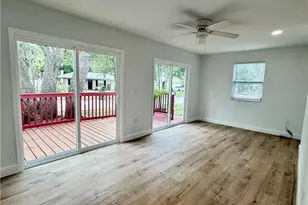 10002 Takomah Trail, Tampa, FL 33617 - Photo 13