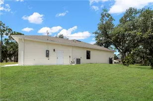619 Sheldon Ave, Lehigh Acres, FL 33936 - Photo 5