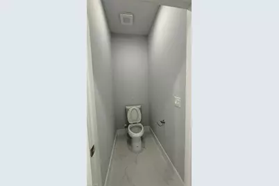 1622 NW 18th Ter, Cape Coral, FL 33993 - Photo 13