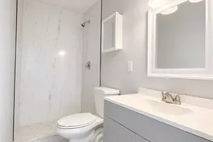 1572 Cypress Dr, Fort Myers, FL 33907 - Photo 3