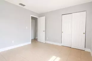 1572 Cypress Dr, Fort Myers, FL 33907 - Photo 11