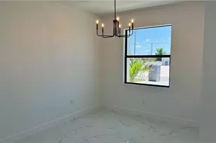 1208 NW 25th Pl, Cape Coral, FL 33993 - Photo 5