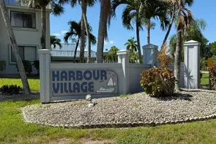 3914 Orange Grove Blvd, North Fort Myers, FL 33903 - Photo 1