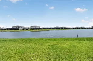 10625 Timber Creek Dr, Fort Myers, FL 33913 - Photo 5