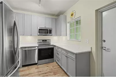 8416 Bernwood Cove Loop #1607, Fort Myers, FL 33966 - Photo 13