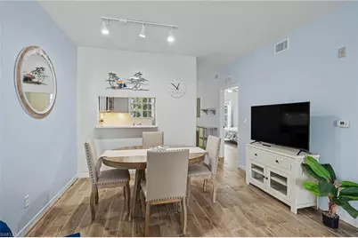 8416 Bernwood Cove Loop #1607, Fort Myers, FL 33966 - Photo 11