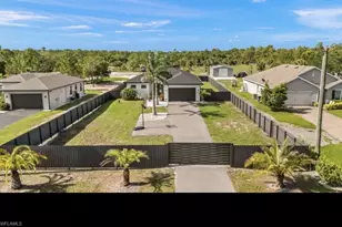 2552 70th Ave NE, Naples, FL 34120 - Photo 5