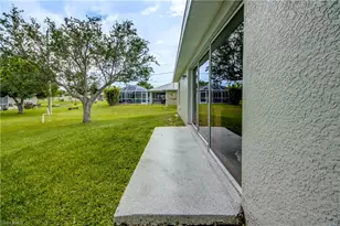625 SW 11th Terrace, Cape Coral, FL 33991 - Photo 43