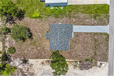 134 Greenbriar Blvd, Lehigh Acres, FL 33972 - Photo 17
