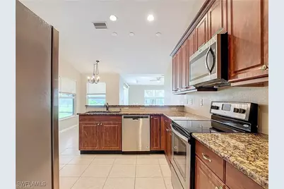 1726 Trafalgar Pkwy, Cape Coral, FL 33991 - Photo 7