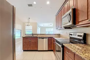 1726 Trafalgar Pkwy, Cape Coral, FL 33991 - Photo 7