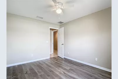 1726 Trafalgar Pkwy, Cape Coral, FL 33991 - Photo 29