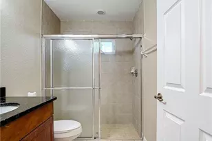 1726 Trafalgar Pkwy, Cape Coral, FL 33991 - Photo 31