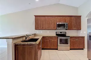 1726 Trafalgar Pkwy, Cape Coral, FL 33991 - Photo 11