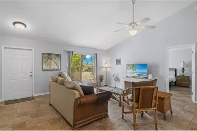 301 SE 30th Ter, Cape Coral, FL 33904 - Photo 5