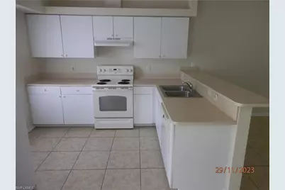 2410 NE 6th St, Cape Coral, FL 33909 - Photo 3