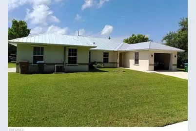 2410 NE 6th St, Cape Coral, FL 33909 - Photo 1
